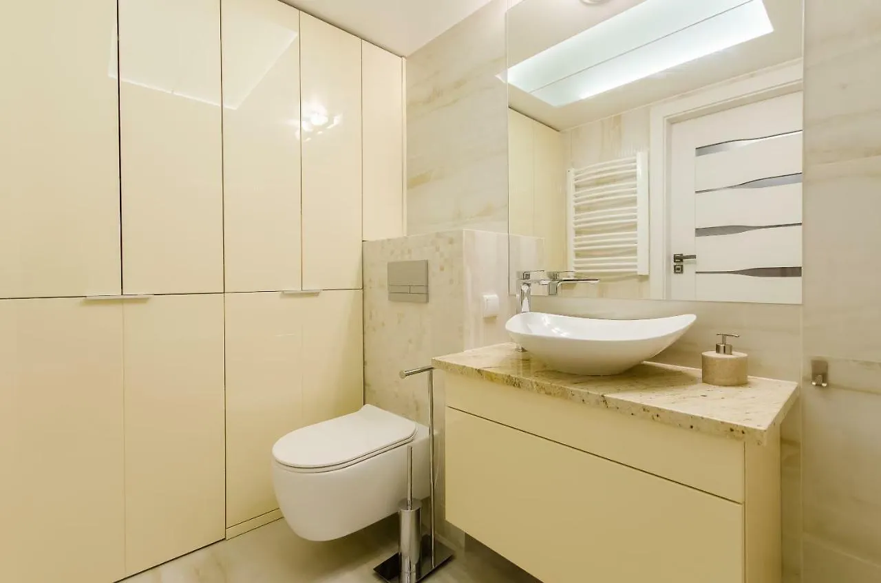 Central Penthouse With Terrace Krakow Poland